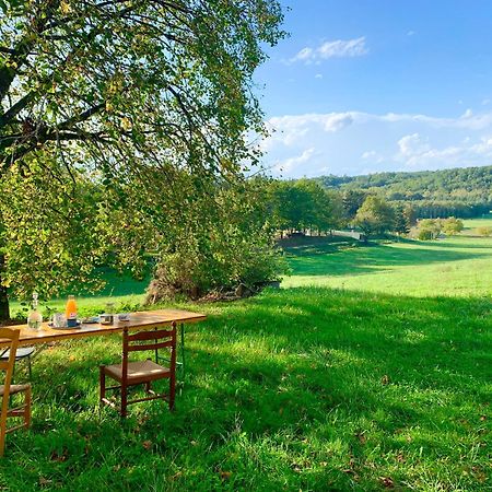Ferme Gite Le Coeur Des Petits Chenes Saint-Pierre-de-Cole ภายนอก รูปภาพ
